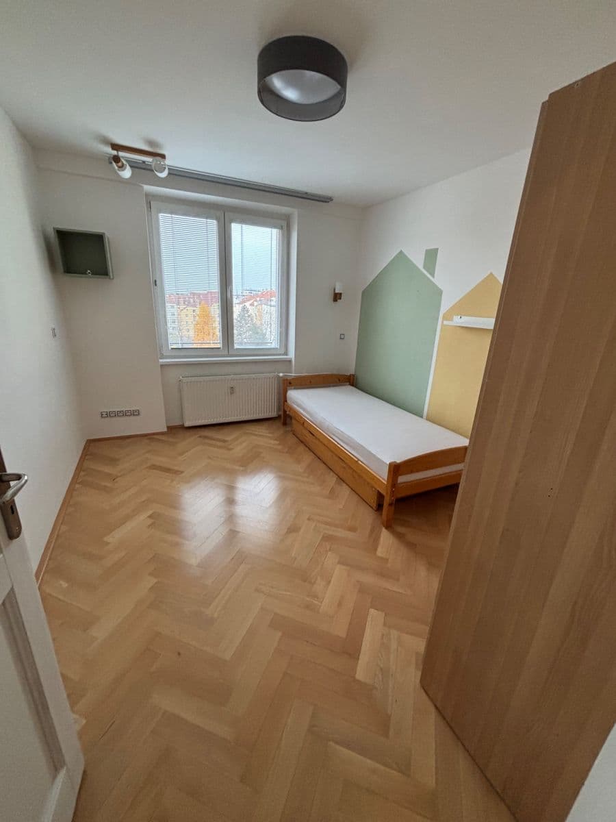 2 bedroom with open-plan kitchen flat to rent, 65 m², Alešova, Plzeň, Plzeňský Region 2 bedroom with open-plan kitchen flat to rent, 65 m², Alešova, Plzeň, Plzeňský Region