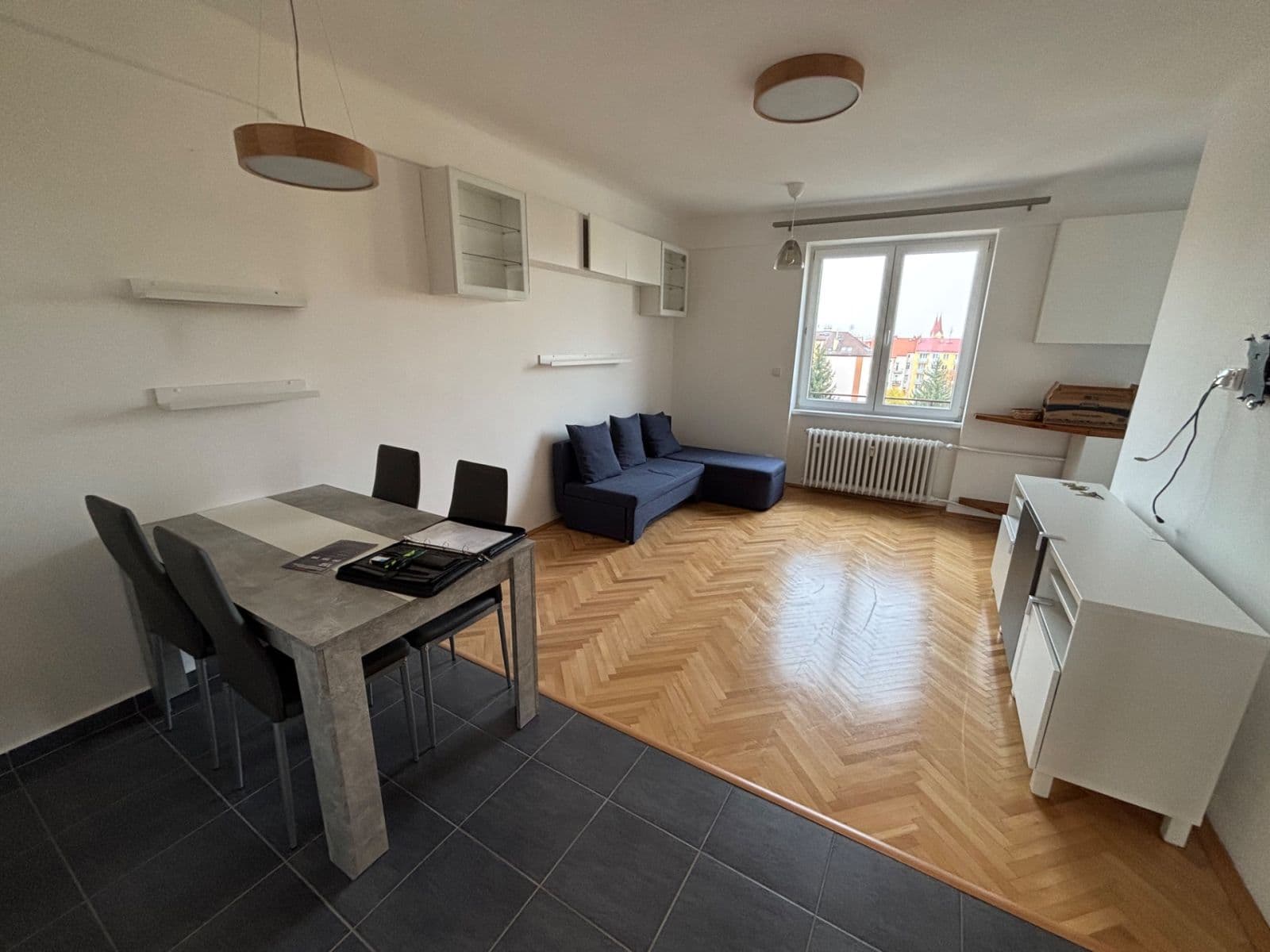 2 bedroom with open-plan kitchen flat to rent, 65 m², Alešova, Plzeň, Plzeňský Region 2 bedroom with open-plan kitchen flat to rent, 65 m², Alešova, Plzeň, Plzeňský Region