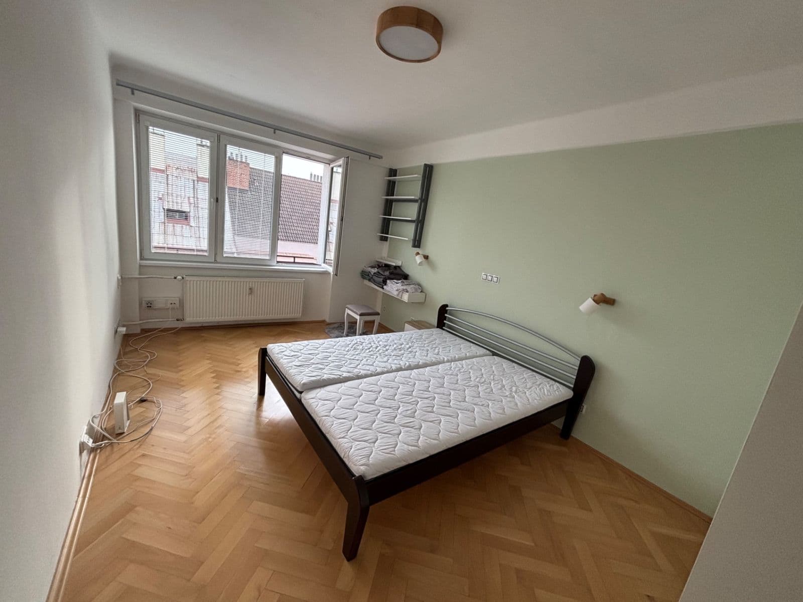 2 bedroom with open-plan kitchen flat to rent, 65 m², Alešova, Plzeň, Plzeňský Region 2 bedroom with open-plan kitchen flat to rent, 65 m², Alešova, Plzeň, Plzeňský Region
