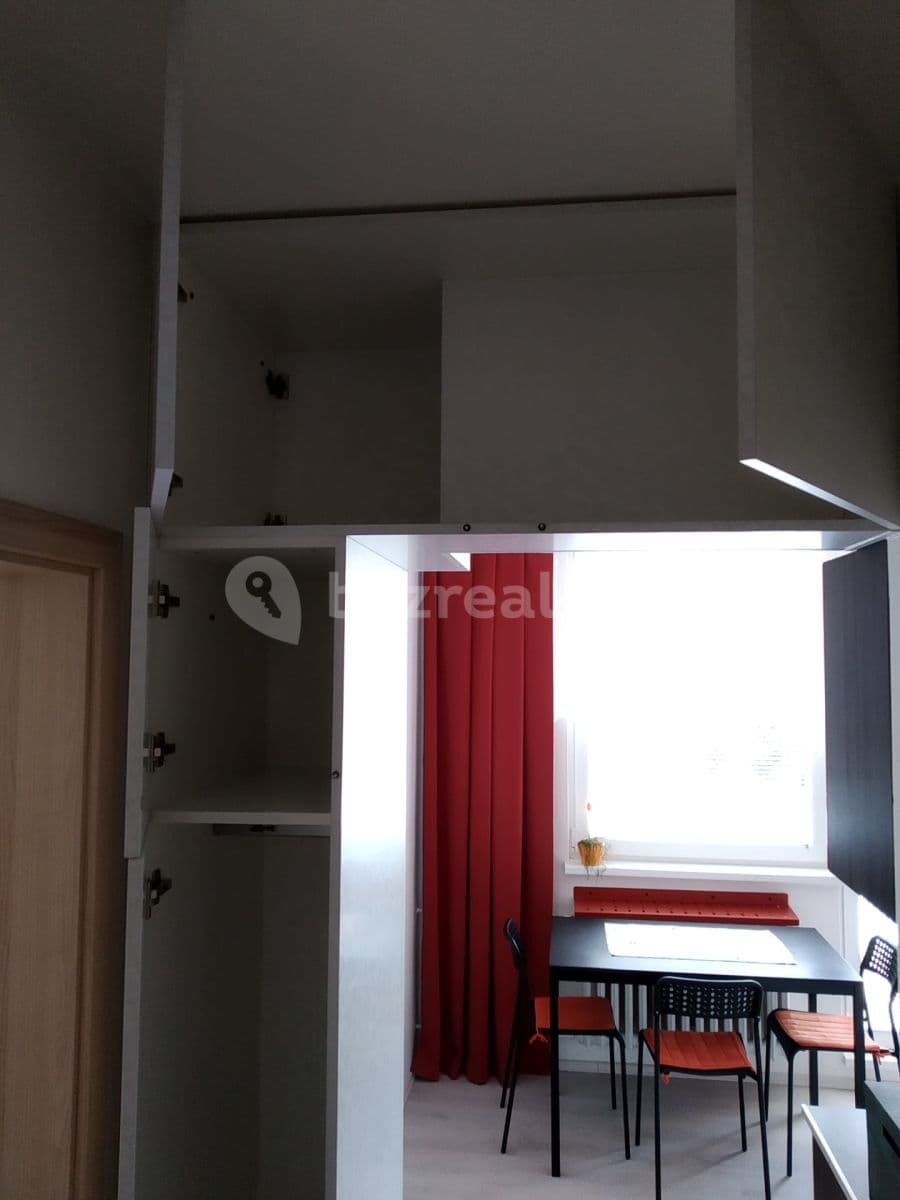 1 bedroom flat to rent, 34 m², Dolní, Prostějov, Olomoucký Region 1 bedroom flat to rent, 34 m², Dolní, Prostějov, Olomoucký Region