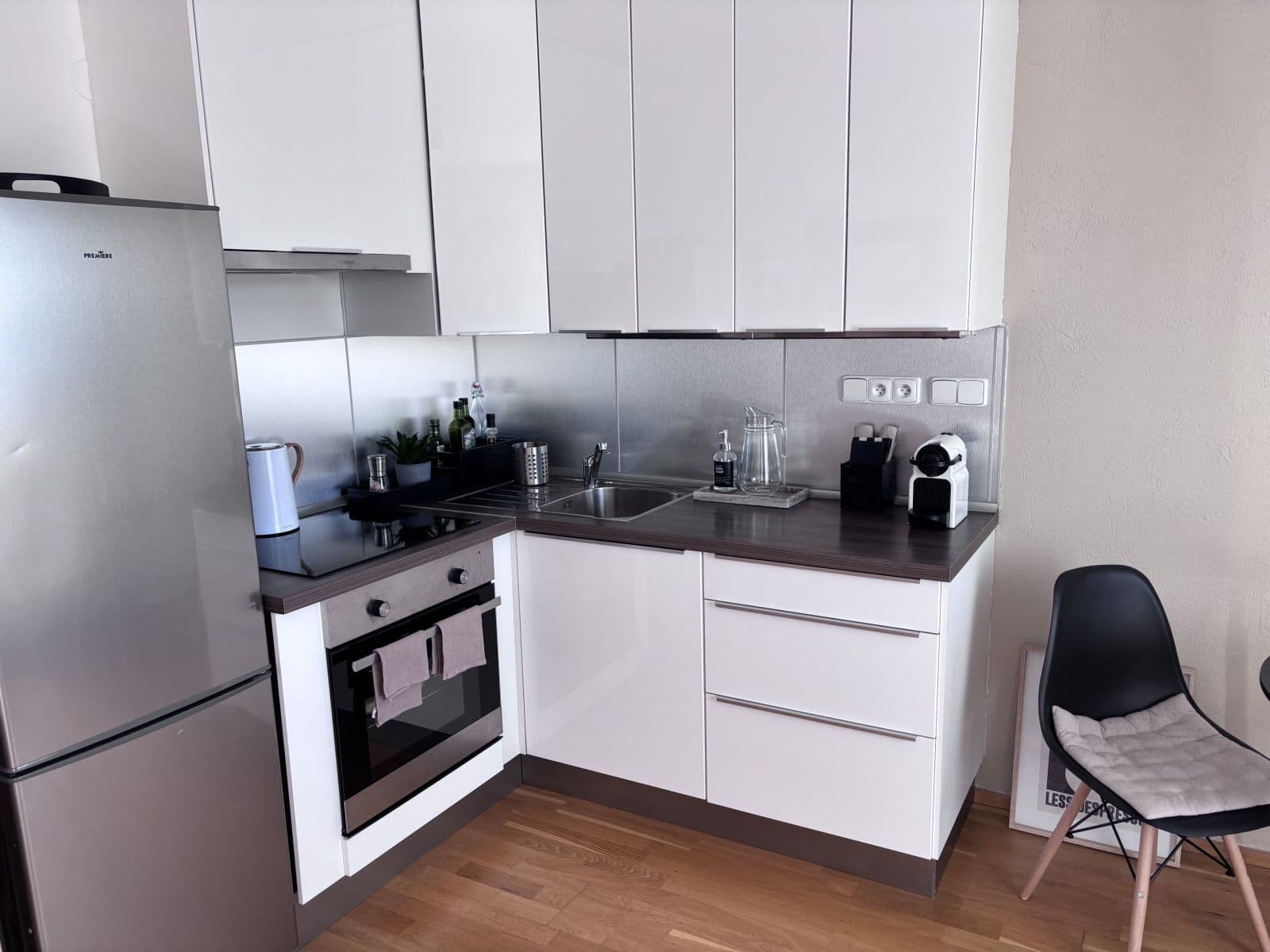 flat to rent, 42 m², Moskevská, Prague, Prague flat to rent, 42 m², Moskevská, Prague, Prague