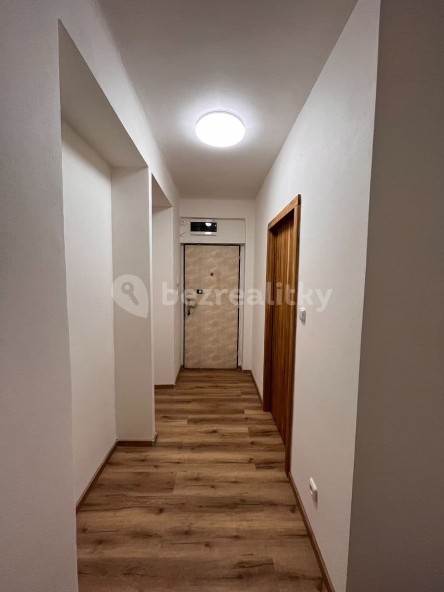 3 bedroom flat to rent, 65 m², Na Stezce, Prague, Prague 3 bedroom flat to rent, 65 m², Na Stezce, Prague, Prague