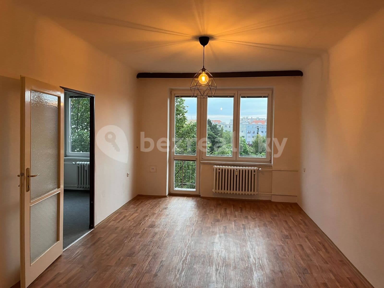 3 bedroom flat to rent, 65 m², Na Stezce, Prague, Prague 3 bedroom flat to rent, 65 m², Na Stezce, Prague, Prague