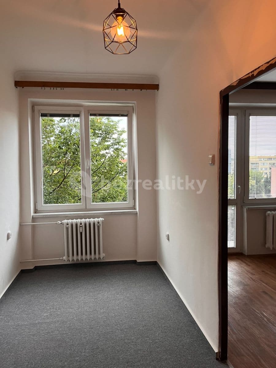 3 bedroom flat to rent, 65 m², Na Stezce, Prague, Prague 3 bedroom flat to rent, 65 m², Na Stezce, Prague, Prague