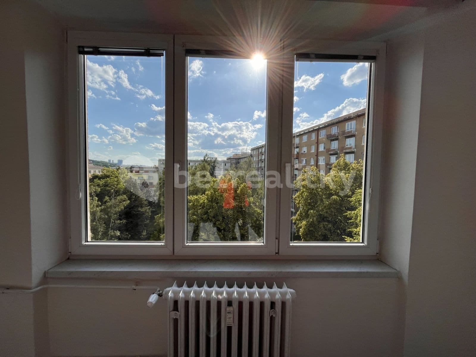3 bedroom flat to rent, 65 m², Na Stezce, Prague, Prague 3 bedroom flat to rent, 65 m², Na Stezce, Prague, Prague