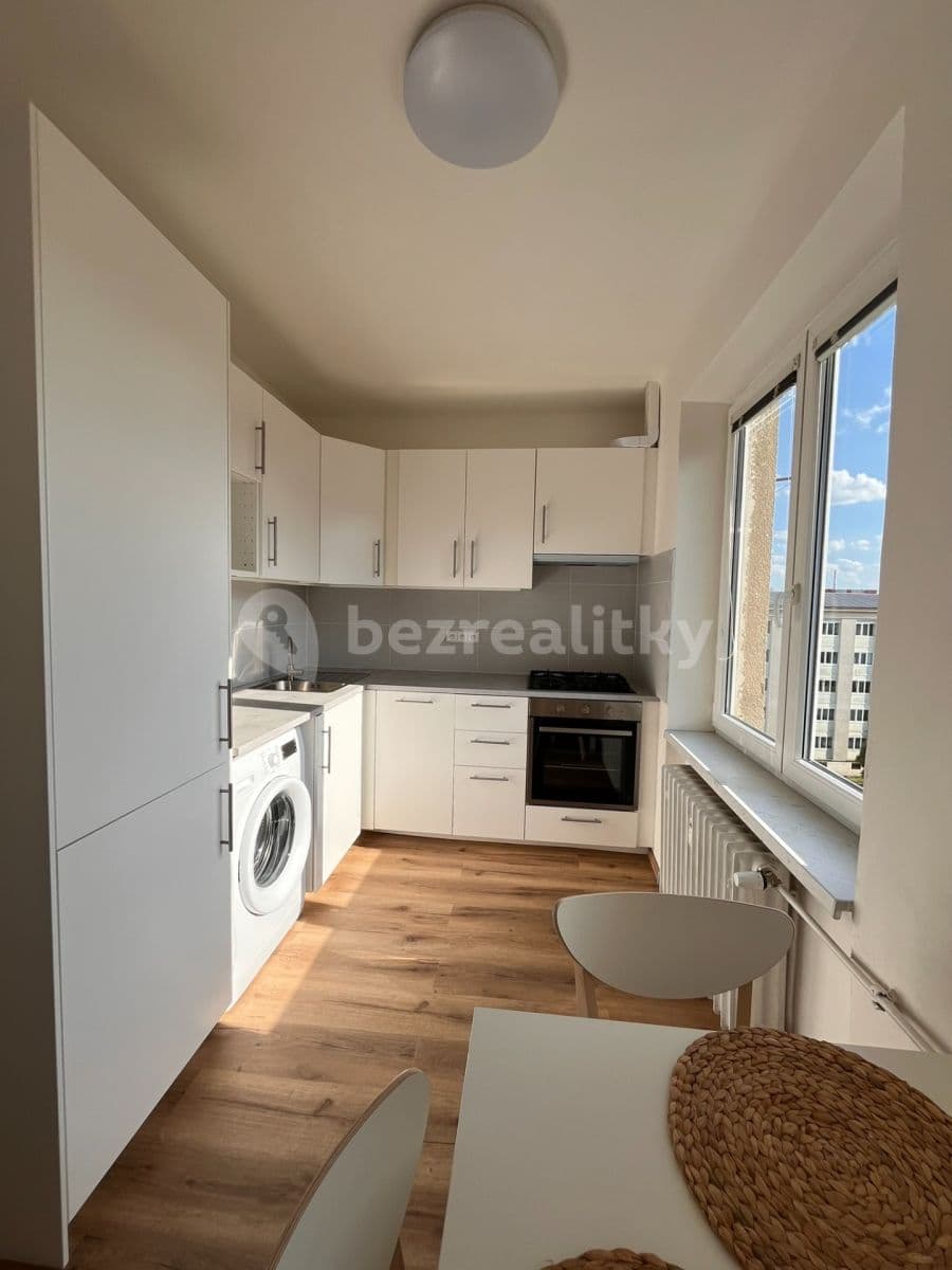 3 bedroom flat to rent, 65 m², Na Stezce, Prague, Prague 3 bedroom flat to rent, 65 m², Na Stezce, Prague, Prague