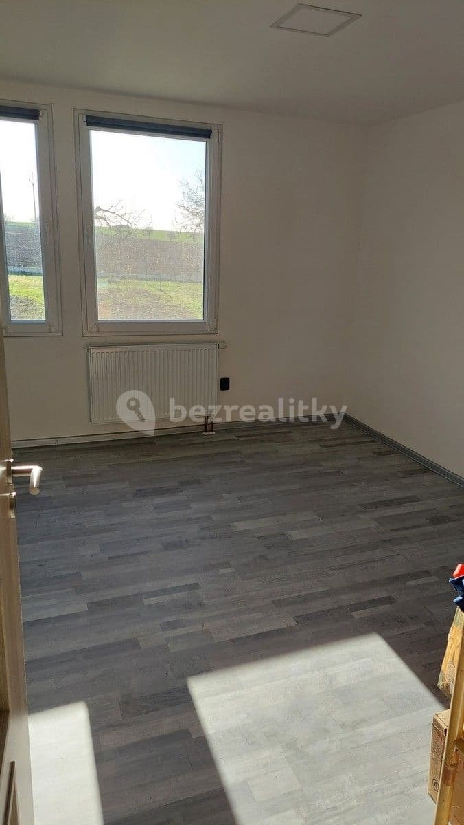 house to rent, 66 m², Suchdol, Středočeský Region house to rent, 66 m², Suchdol, Středočeský Region