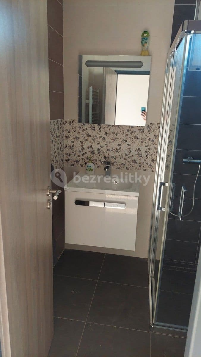 house to rent, 66 m², Suchdol, Středočeský Region house to rent, 66 m², Suchdol, Středočeský Region