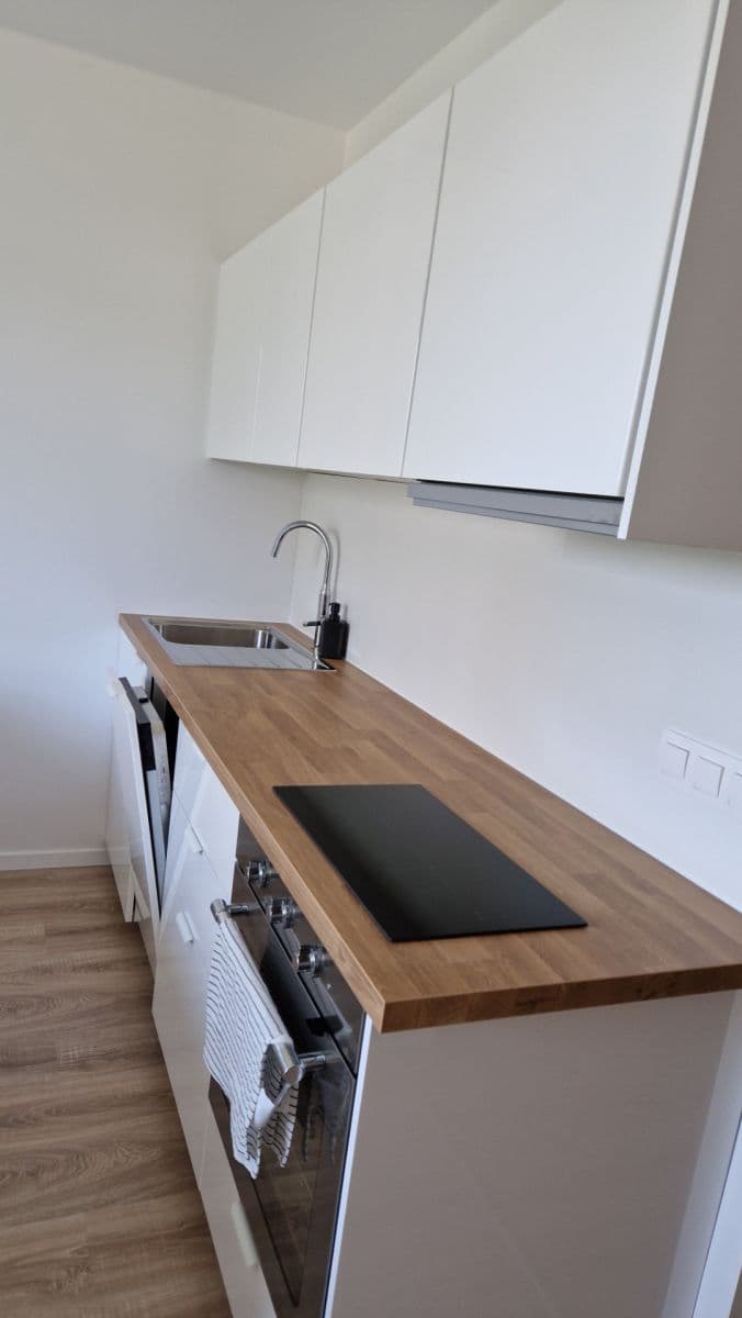 1 bedroom flat to rent, 24 m², Ivanská cesta, Ružinov, Bratislavský Region 1 bedroom flat to rent, 24 m², Ivanská cesta, Ružinov, Bratislavský Region