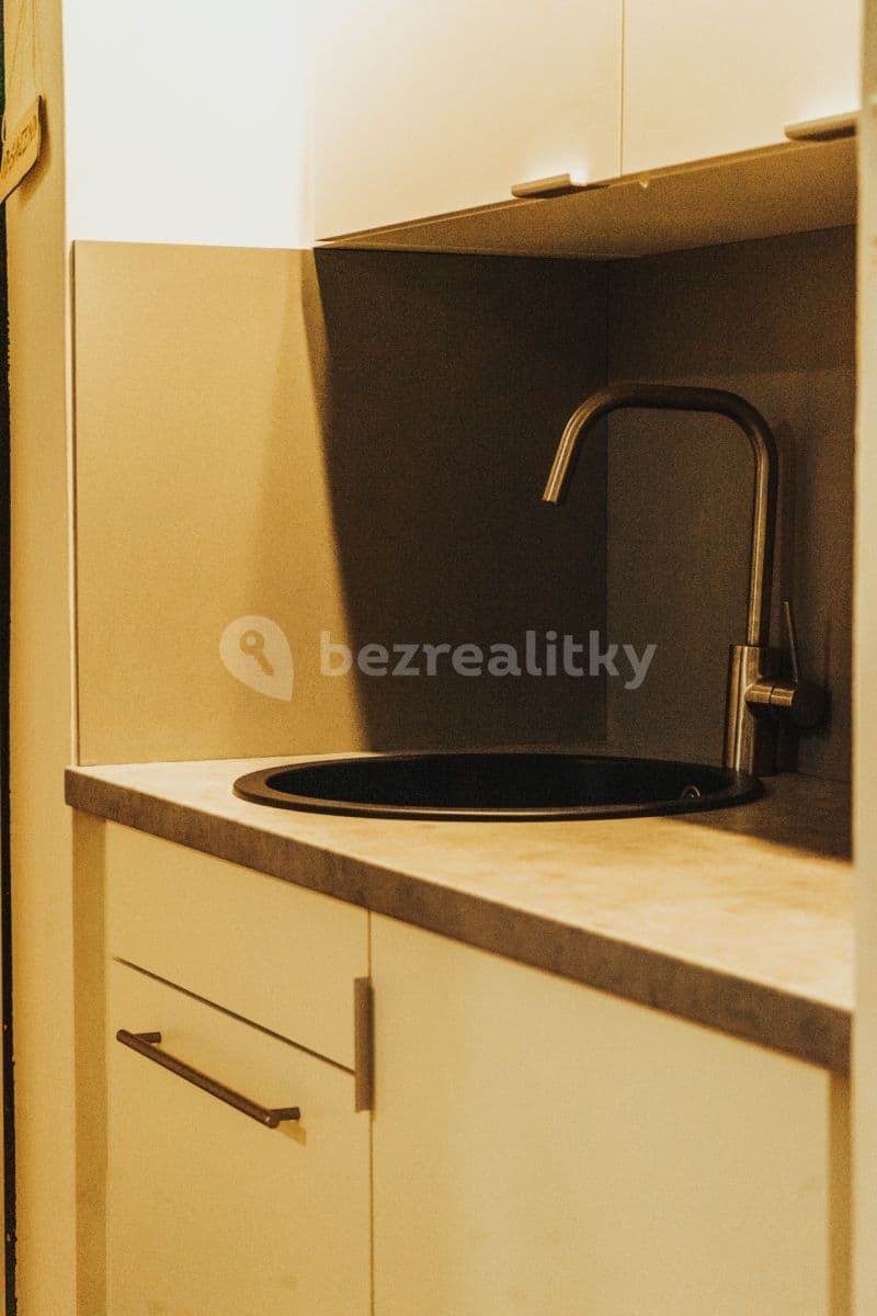 office to rent, 25 m², Husova, Brno, Jihomoravský Region office to rent, 25 m², Husova, Brno, Jihomoravský Region