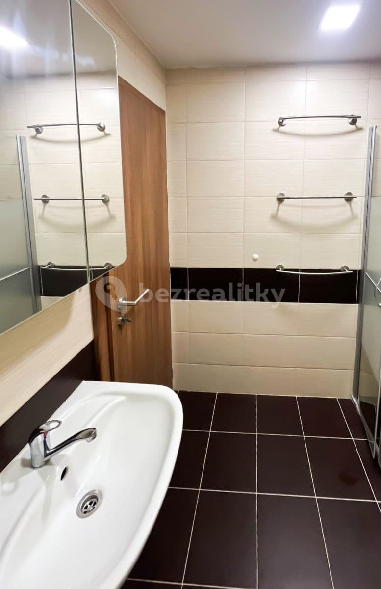 1 bedroom flat to rent, 44 m², Konečná, Karlovy Vary, Karlovarský Region 1 bedroom flat to rent, 44 m², Konečná, Karlovy Vary, Karlovarský Region