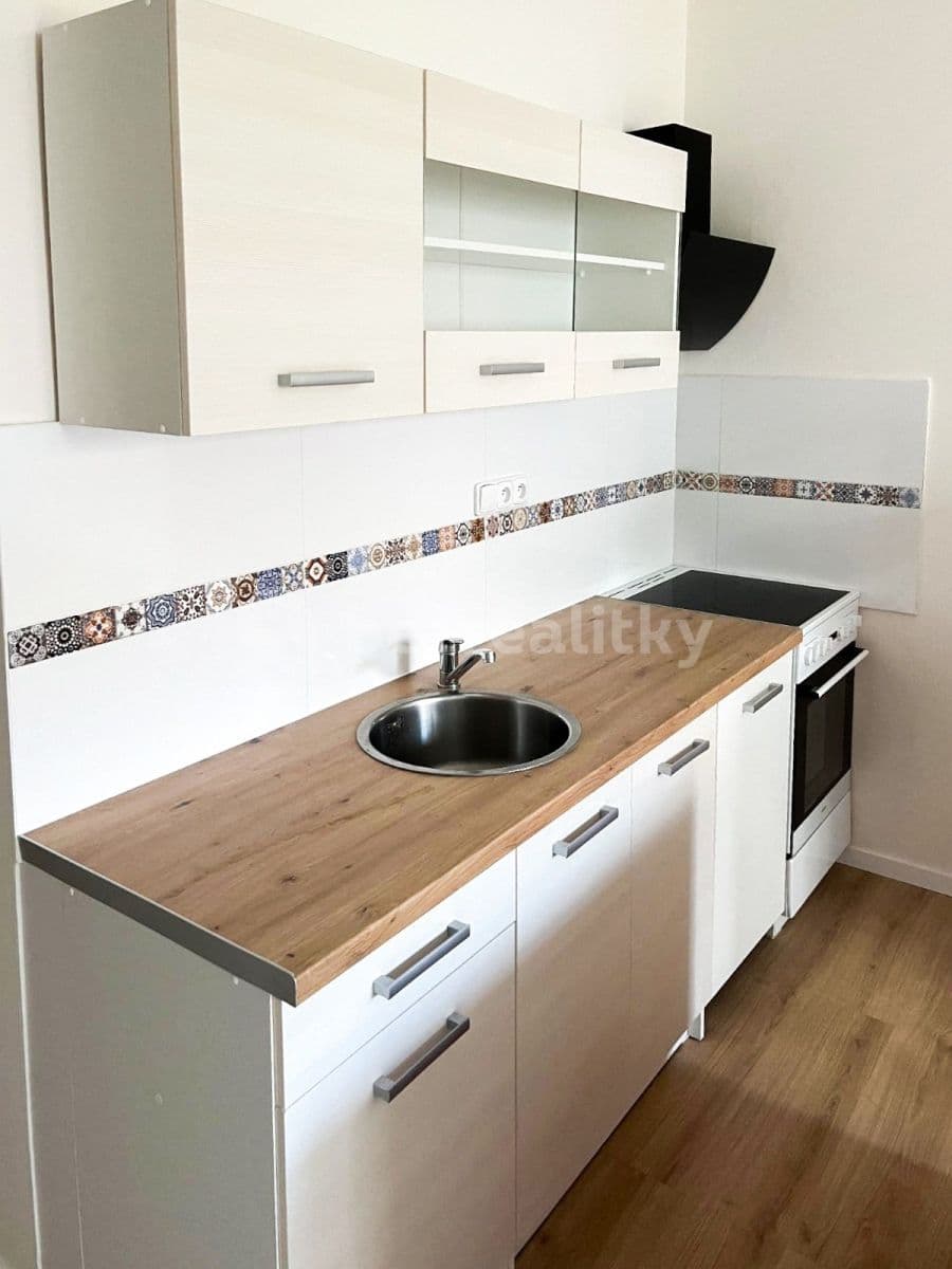1 bedroom flat to rent, 44 m², Konečná, Karlovy Vary, Karlovarský Region 1 bedroom flat to rent, 44 m², Konečná, Karlovy Vary, Karlovarský Region