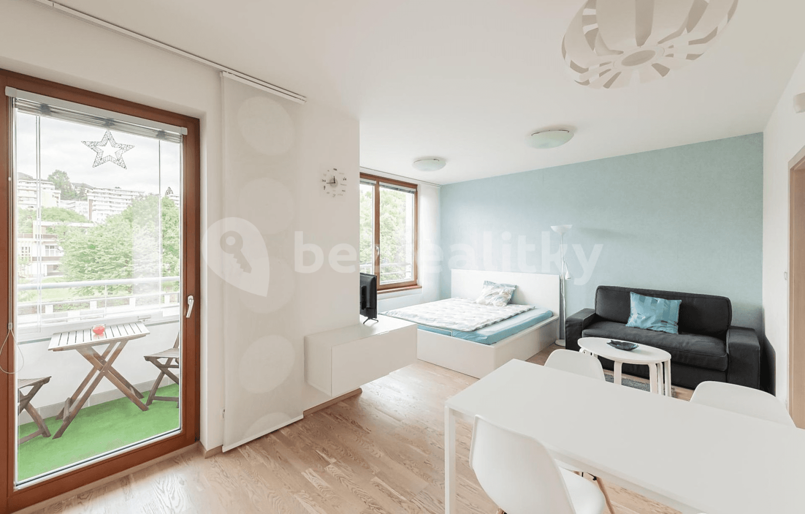 Studio flat to rent, 39 m², Patočkova, Prague, Prague Studio flat to rent, 39 m², Patočkova, Prague, Prague