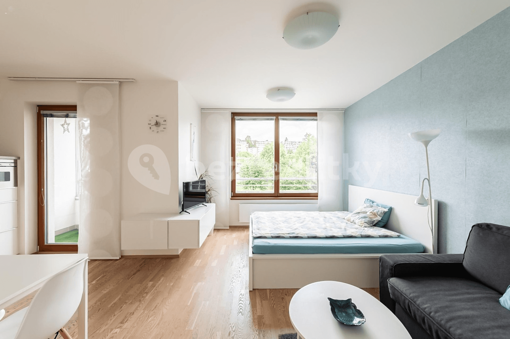 Studio flat to rent, 39 m², Patočkova, Prague, Prague Studio flat to rent, 39 m², Patočkova, Prague, Prague