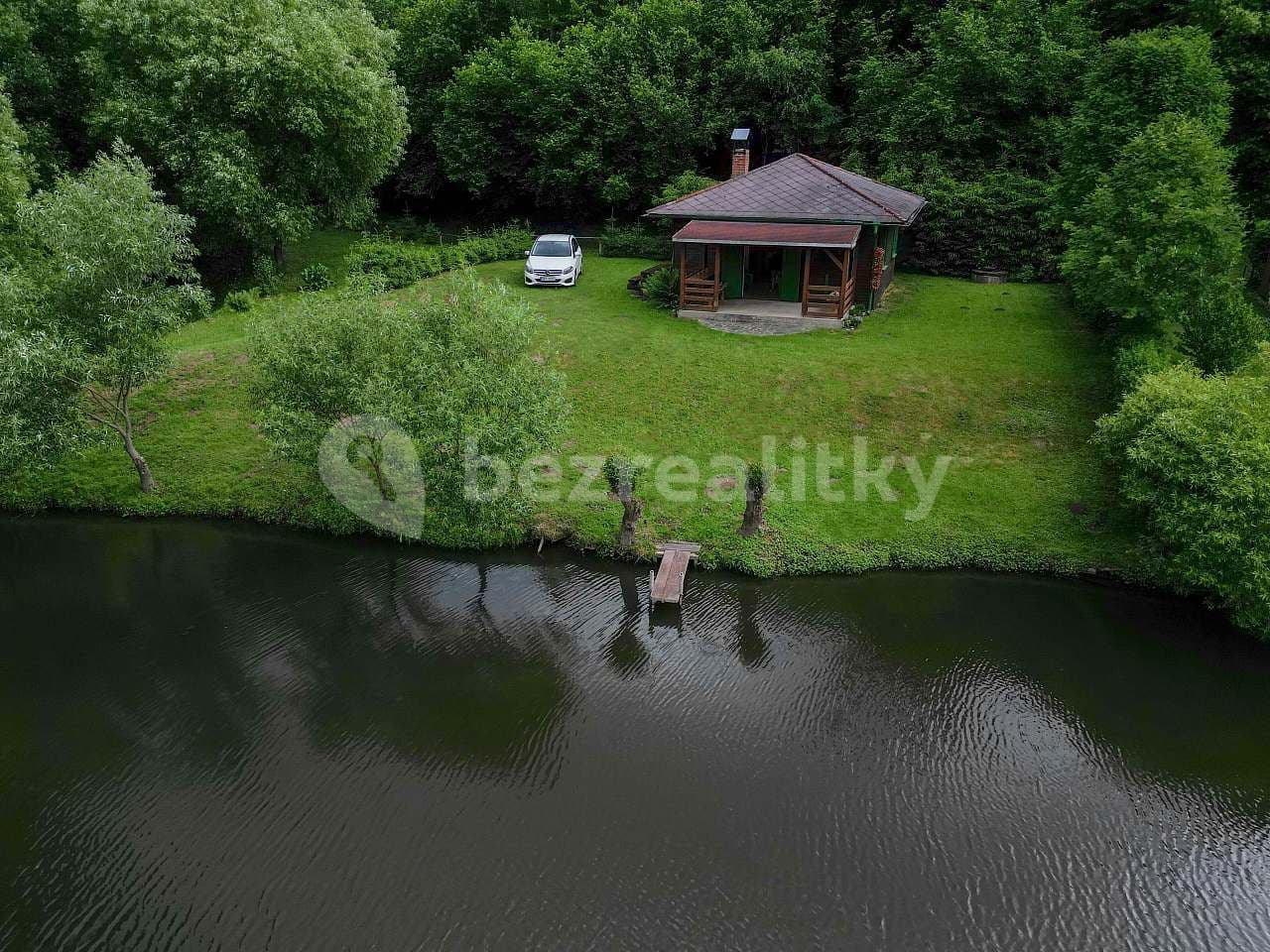 recreational property to rent, 0 m², Dobronice u Bechyně, Jihočeský Region recreational property to rent, 0 m², Dobronice u Bechyně, Jihočeský Region