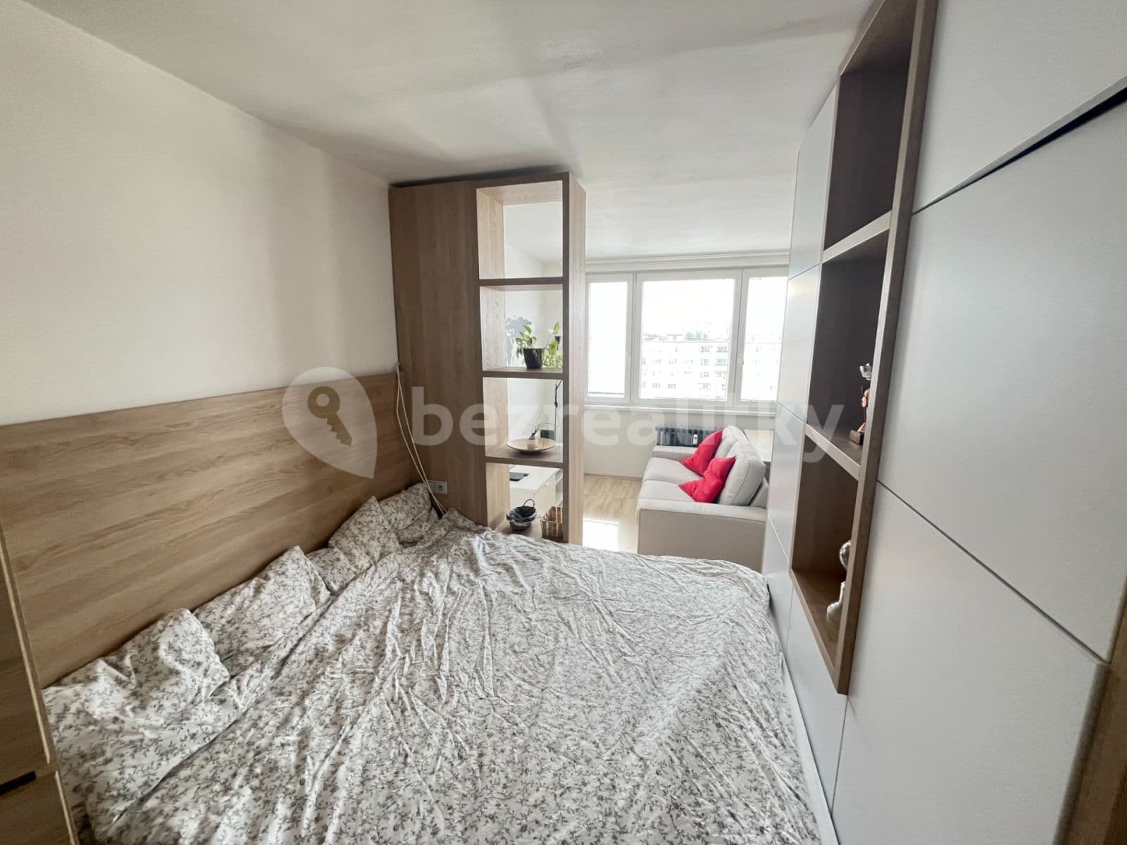Small studio flat to rent, 32 m², Topolová, Prague, Prague Small studio flat to rent, 32 m², Topolová, Prague, Prague