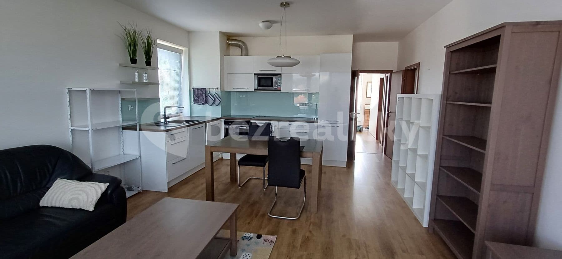 1 bedroom with open-plan kitchen flat to rent, 64 m², Blšanecká, Prague, Prague 1 bedroom with open-plan kitchen flat to rent, 64 m², Blšanecká, Prague, Prague