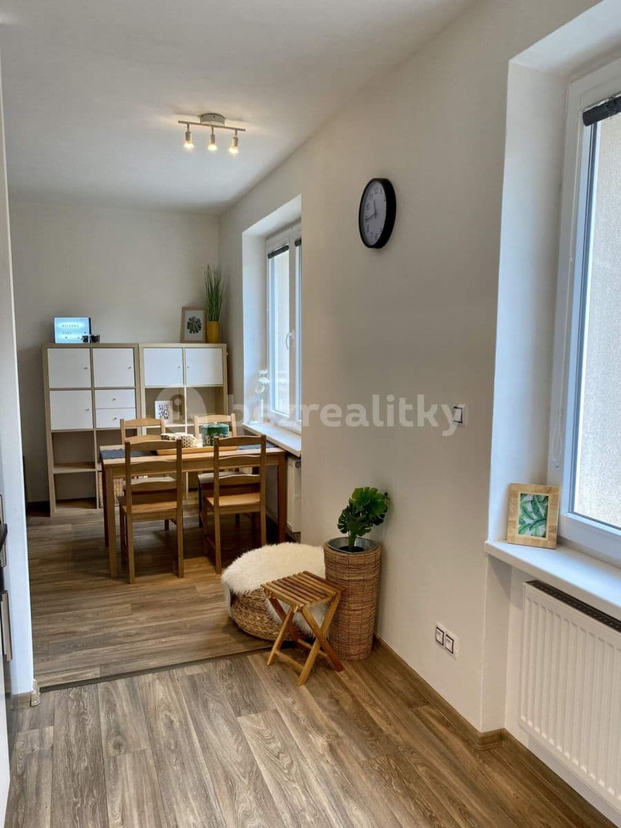 1 bedroom with open-plan kitchen flat to rent, 66 m², Na Královkách, Kuřim, Jihomoravský Region 1 bedroom with open-plan kitchen flat to rent, 66 m², Na Královkách, Kuřim, Jihomoravský Region