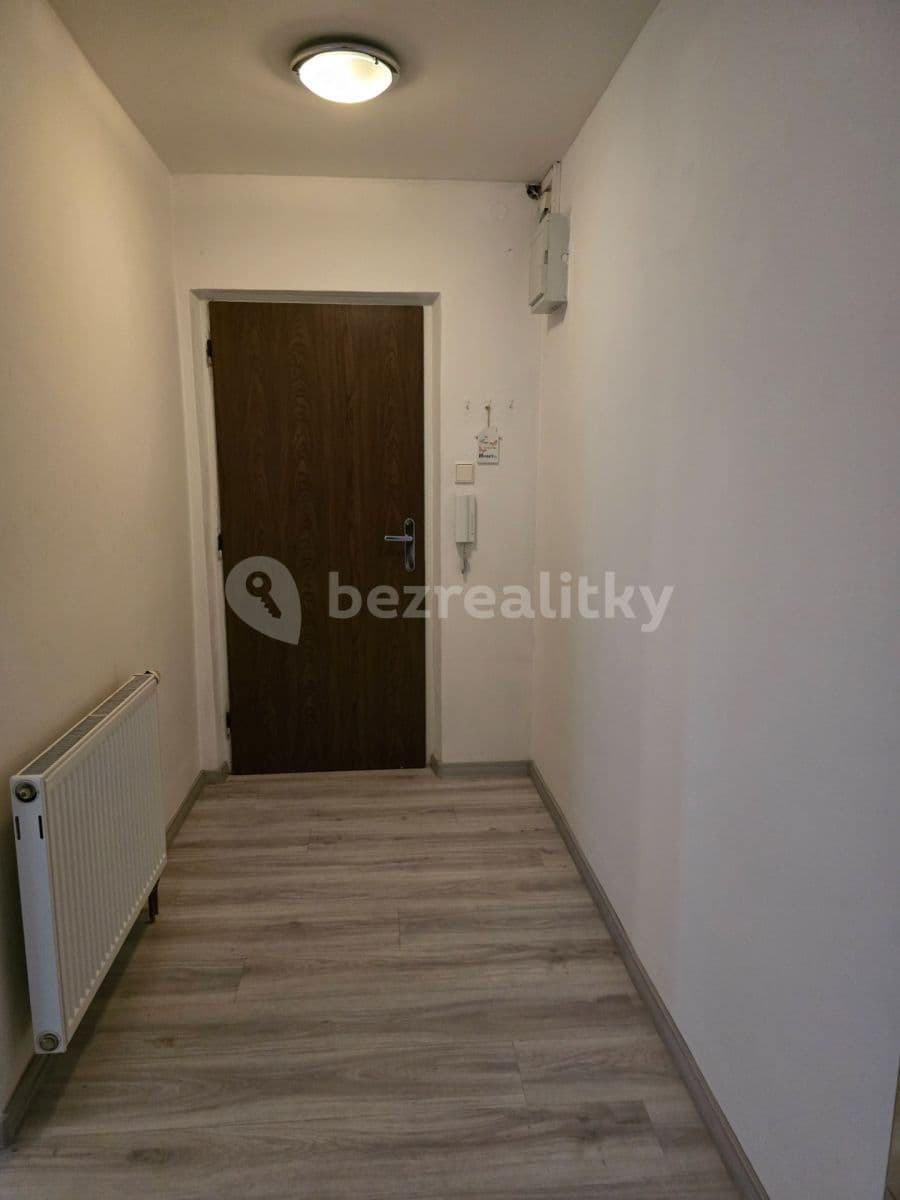 3 bedroom flat to rent, 82 m², Michelská, Prague, Prague 3 bedroom flat to rent, 82 m², Michelská, Prague, Prague