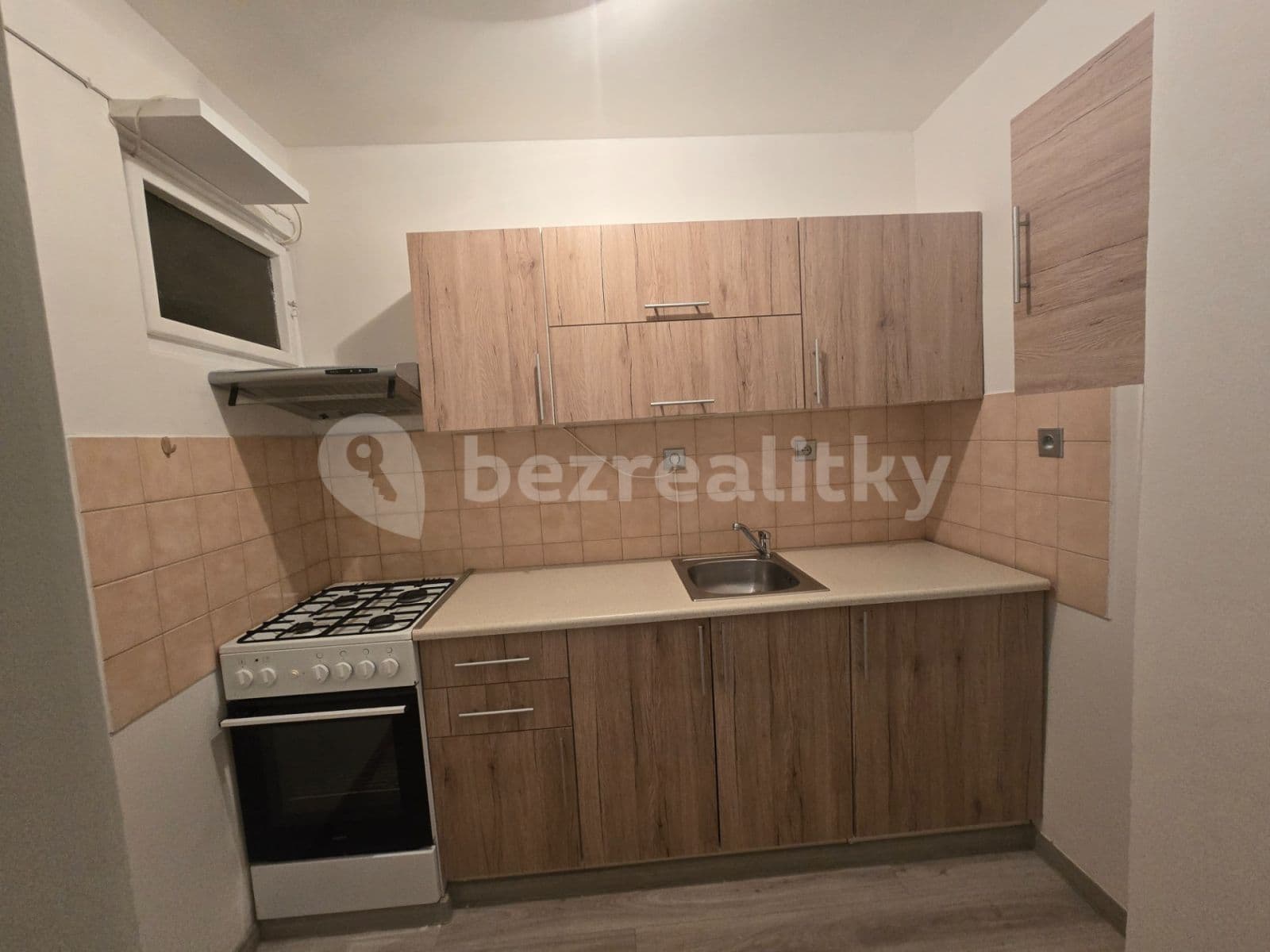 3 bedroom flat to rent, 82 m², Michelská, Prague, Prague 3 bedroom flat to rent, 82 m², Michelská, Prague, Prague