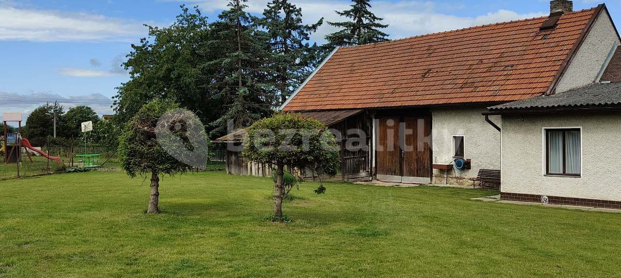 recreational property to rent, 0 m², Skuhrov, Středočeský Region recreational property to rent, 0 m², Skuhrov, Středočeský Region