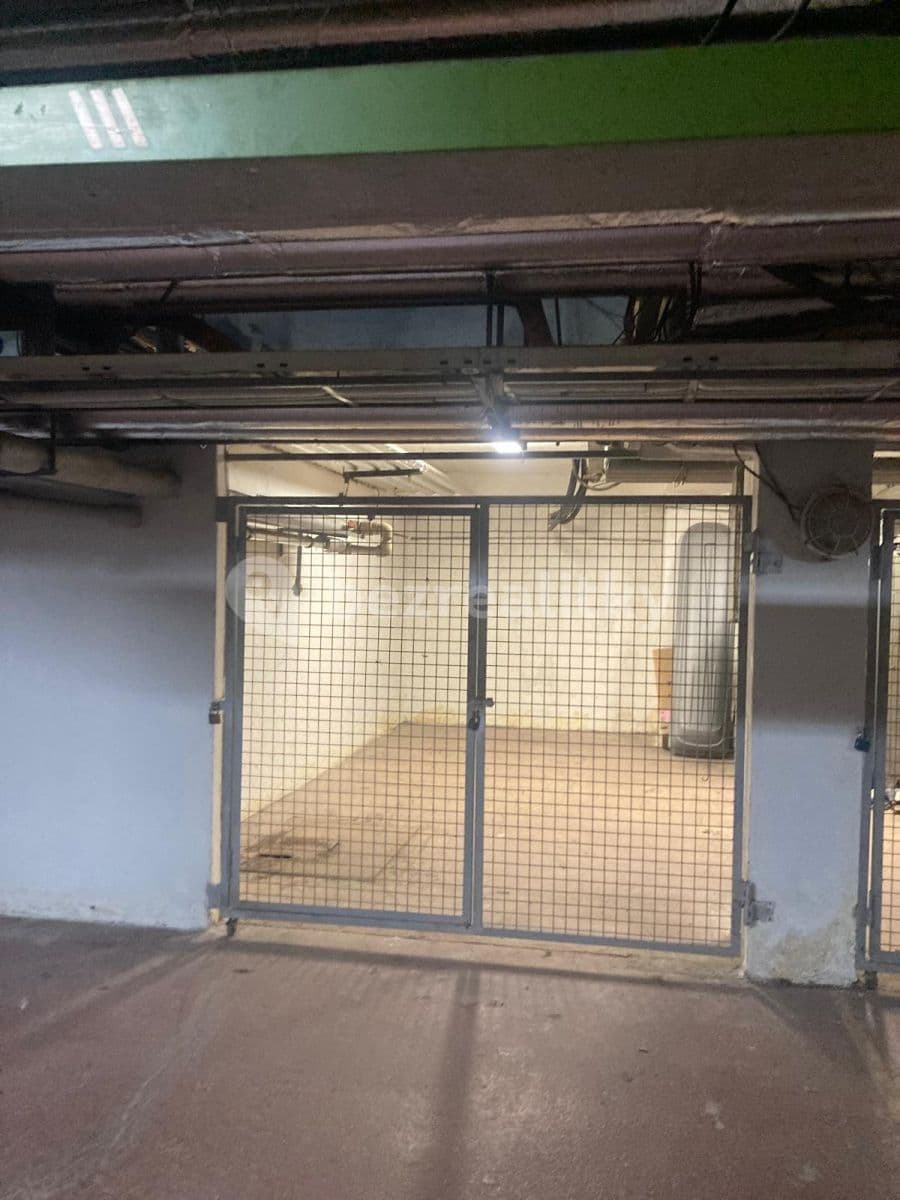 garage to rent, 20 m², Perunova, Prague, Prague garage to rent, 20 m², Perunova, Prague, Prague