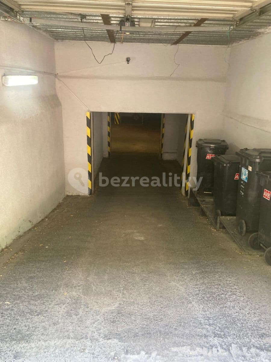 garage to rent, 20 m², Perunova, Prague, Prague garage to rent, 20 m², Perunova, Prague, Prague
