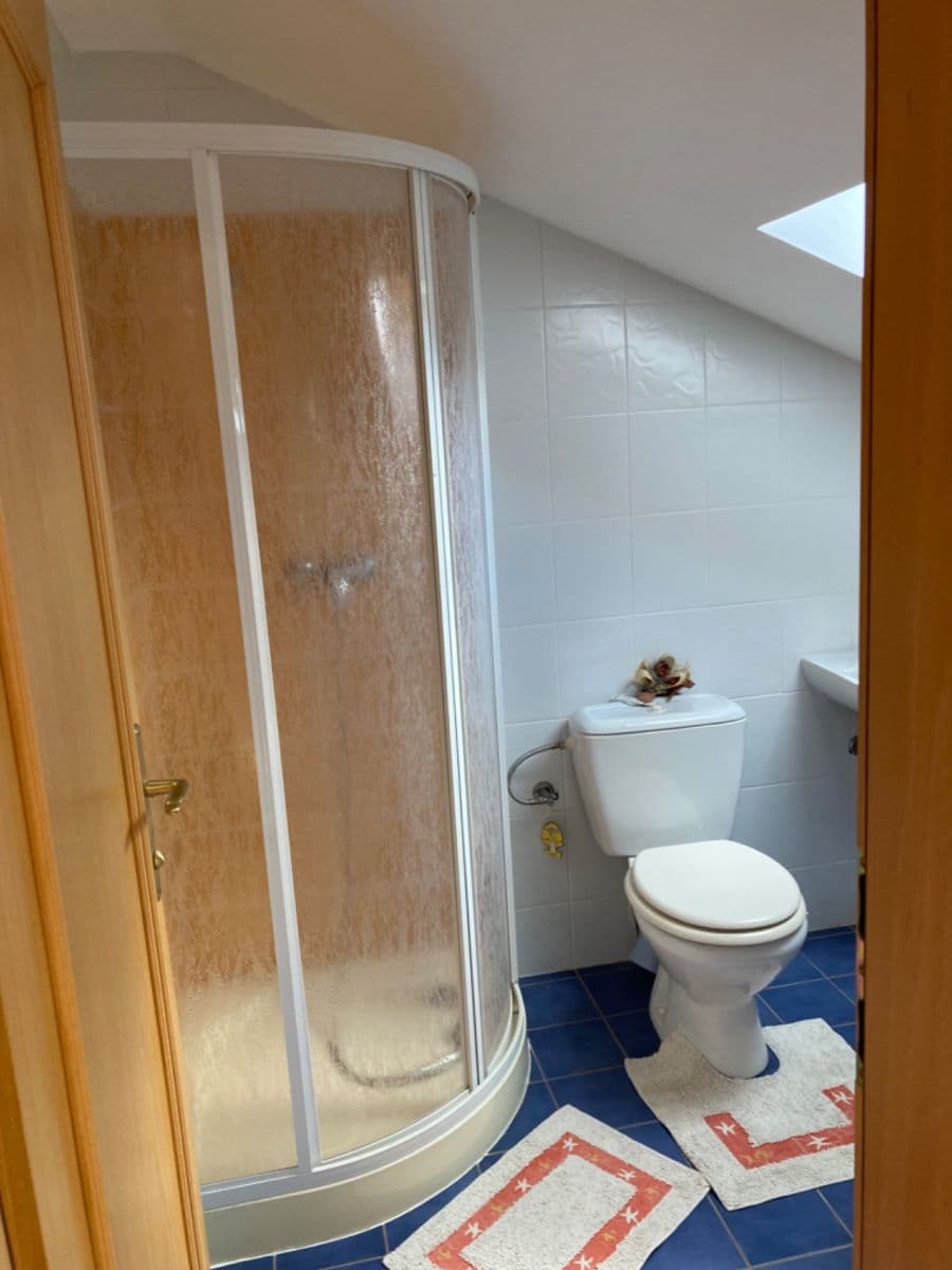 house for sale, 200 m², Kvetinová, Banská Bystrica, Banskobystrický Region house for sale, 200 m², Kvetinová, Banská Bystrica, Banskobystrický Region