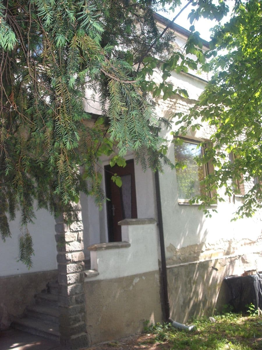 house for sale, 209 m², Pouchovská, Hradec Králové, Královéhradecký Region house for sale, 209 m², Pouchovská, Hradec Králové, Královéhradecký Region