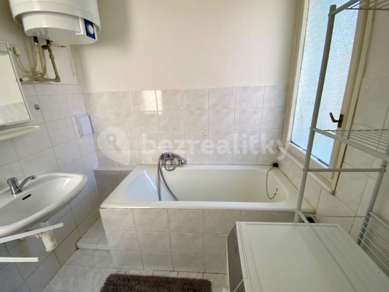 1 bedroom flat to rent, 39 m², Viklefova, Prague, Prague 1 bedroom flat to rent, 39 m², Viklefova, Prague, Prague