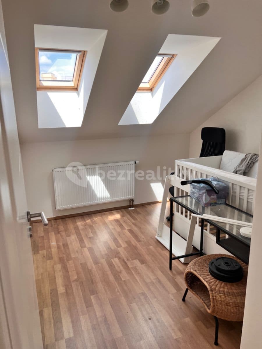 2 bedroom with open-plan kitchen flat to rent, 70 m², 28. pluku, Prague, Prague 2 bedroom with open-plan kitchen flat to rent, 70 m², 28. pluku, Prague, Prague