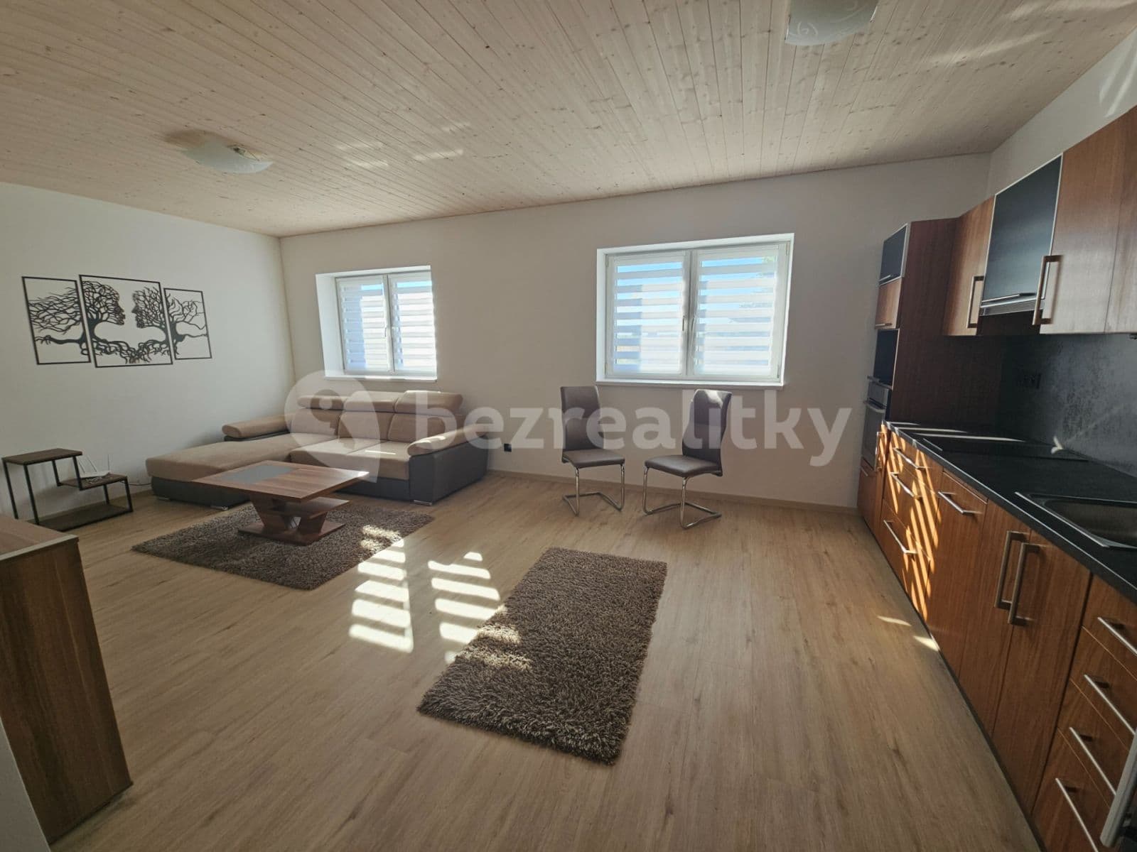 1 bedroom with open-plan kitchen flat to rent, 55 m², Jilemnického, Olomouc, Olomoucký Region 1 bedroom with open-plan kitchen flat to rent, 55 m², Jilemnického, Olomouc, Olomoucký Region