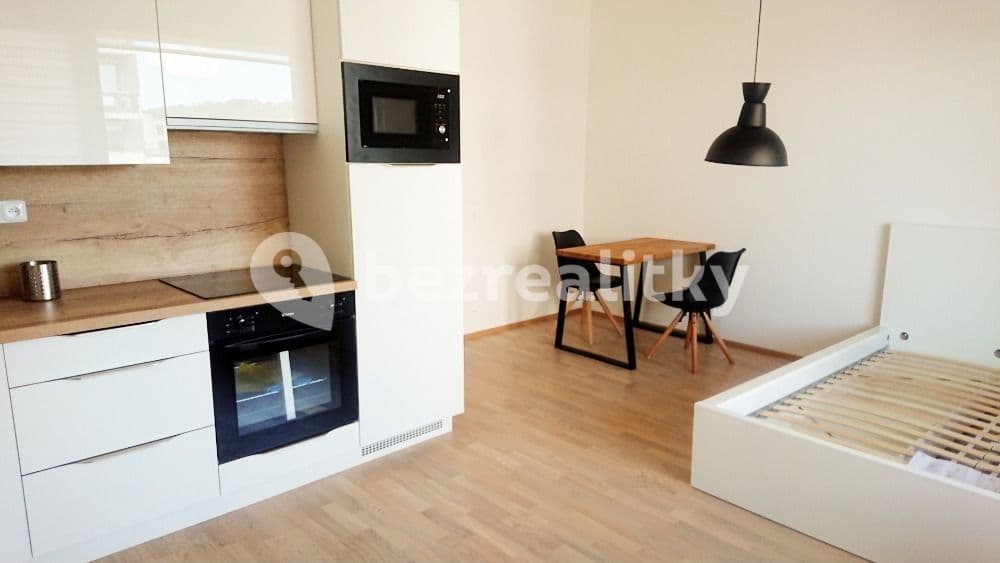 Studio flat to rent, 37 m², Waltariho, Prague, Prague Studio flat to rent, 37 m², Waltariho, Prague, Prague