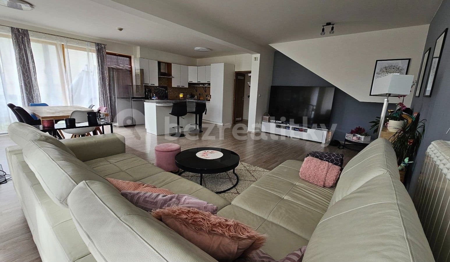 house to rent, 200 m², Lhenická, Prague, Prague house to rent, 200 m², Lhenická, Prague, Prague