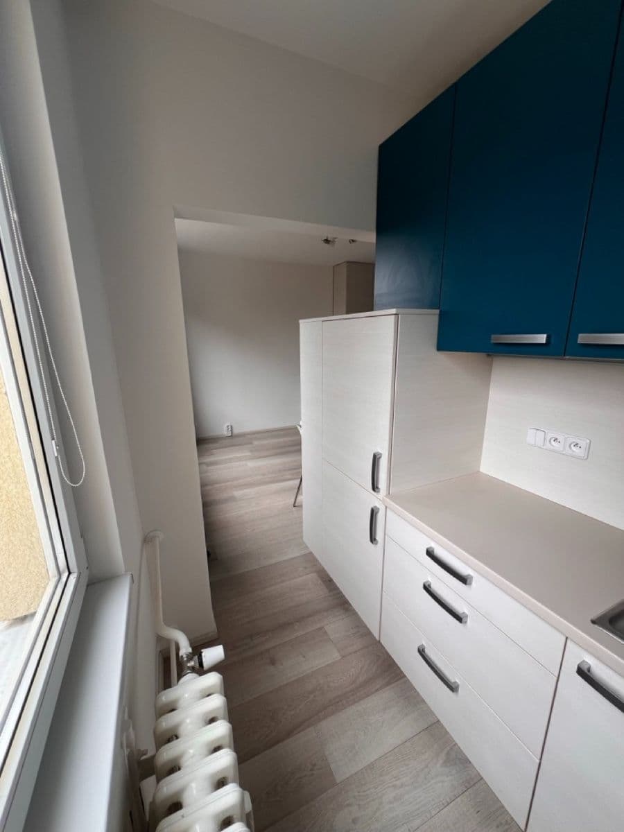 Studio flat to rent, 32 m², Pejevové, Prague, Prague Studio flat to rent, 32 m², Pejevové, Prague, Prague