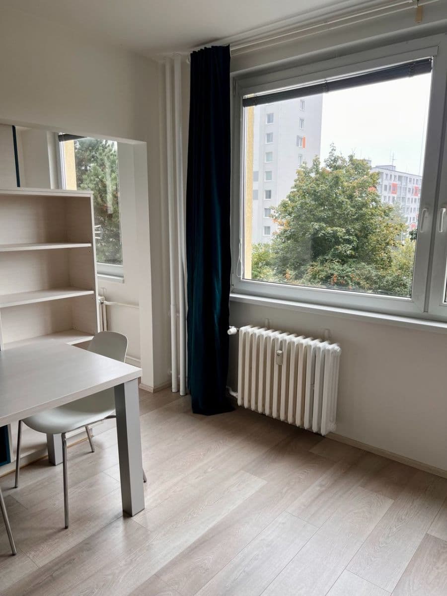 Studio flat to rent, 32 m², Pejevové, Prague, Prague Studio flat to rent, 32 m², Pejevové, Prague, Prague