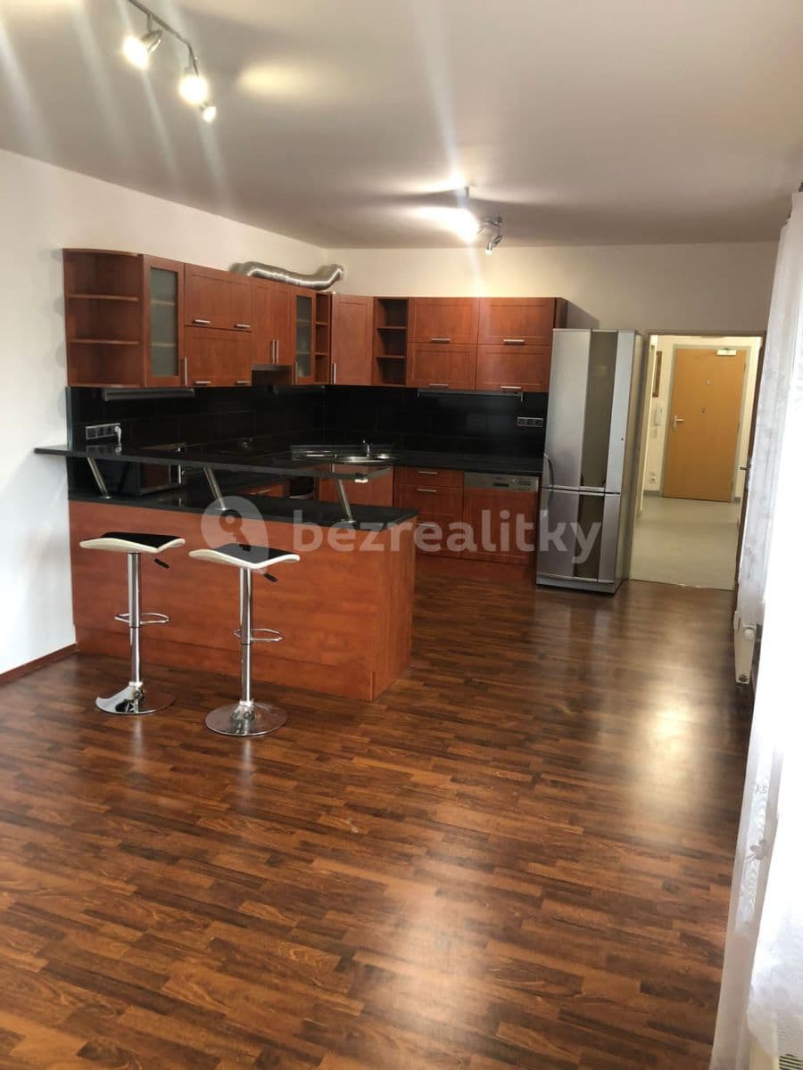 2 bedroom with open-plan kitchen flat to rent, 76 m², Pod Harfou, Prague, Prague 2 bedroom with open-plan kitchen flat to rent, 76 m², Pod Harfou, Prague, Prague
