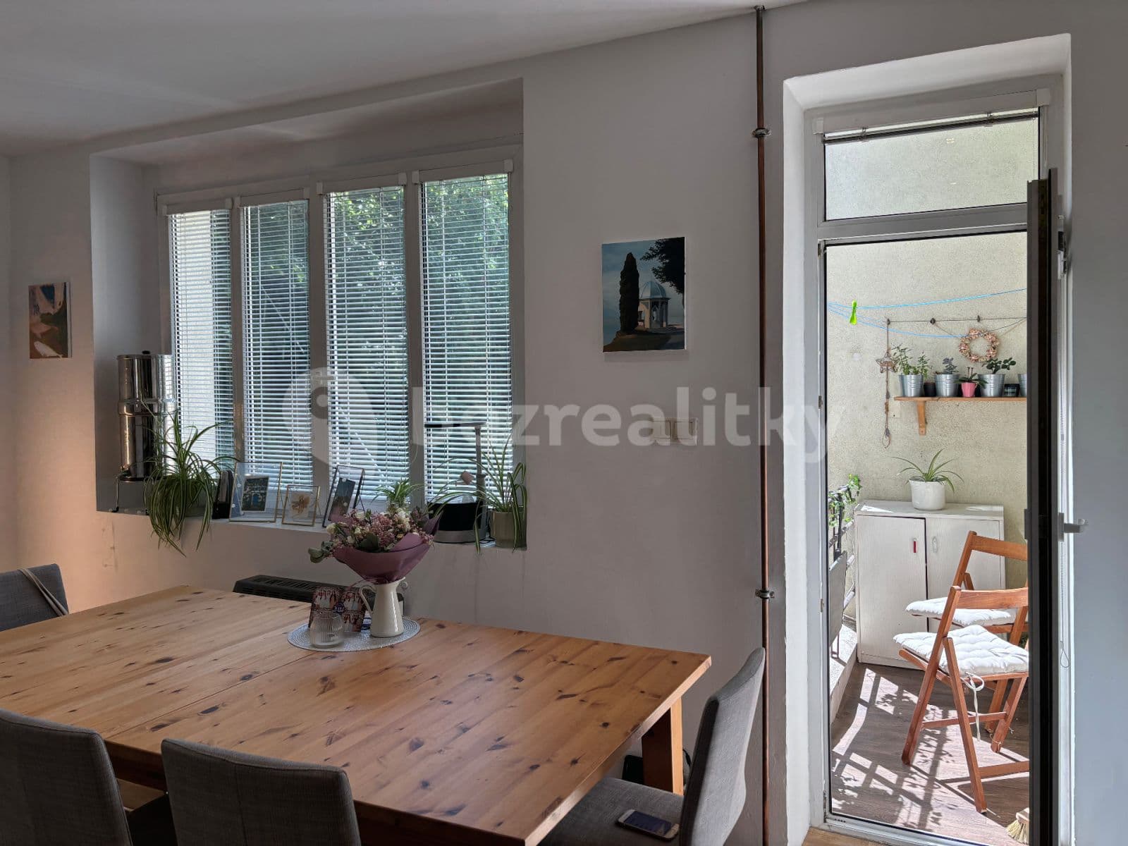 1 bedroom with open-plan kitchen flat to rent, 54 m², Jeremenkova, Prague, Prague 1 bedroom with open-plan kitchen flat to rent, 54 m², Jeremenkova, Prague, Prague