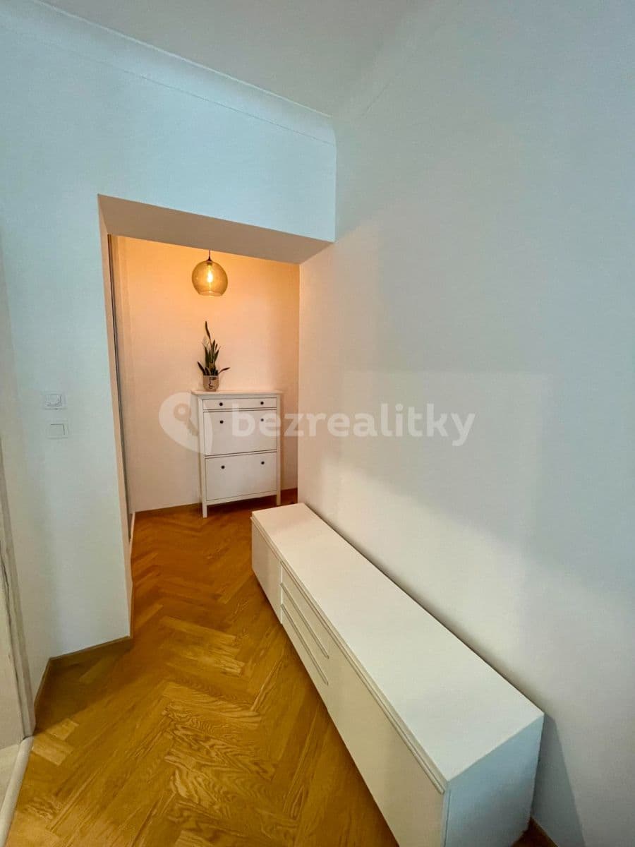 Studio flat to rent, 27 m², Černomořská, Prague, Prague Studio flat to rent, 27 m², Černomořská, Prague, Prague