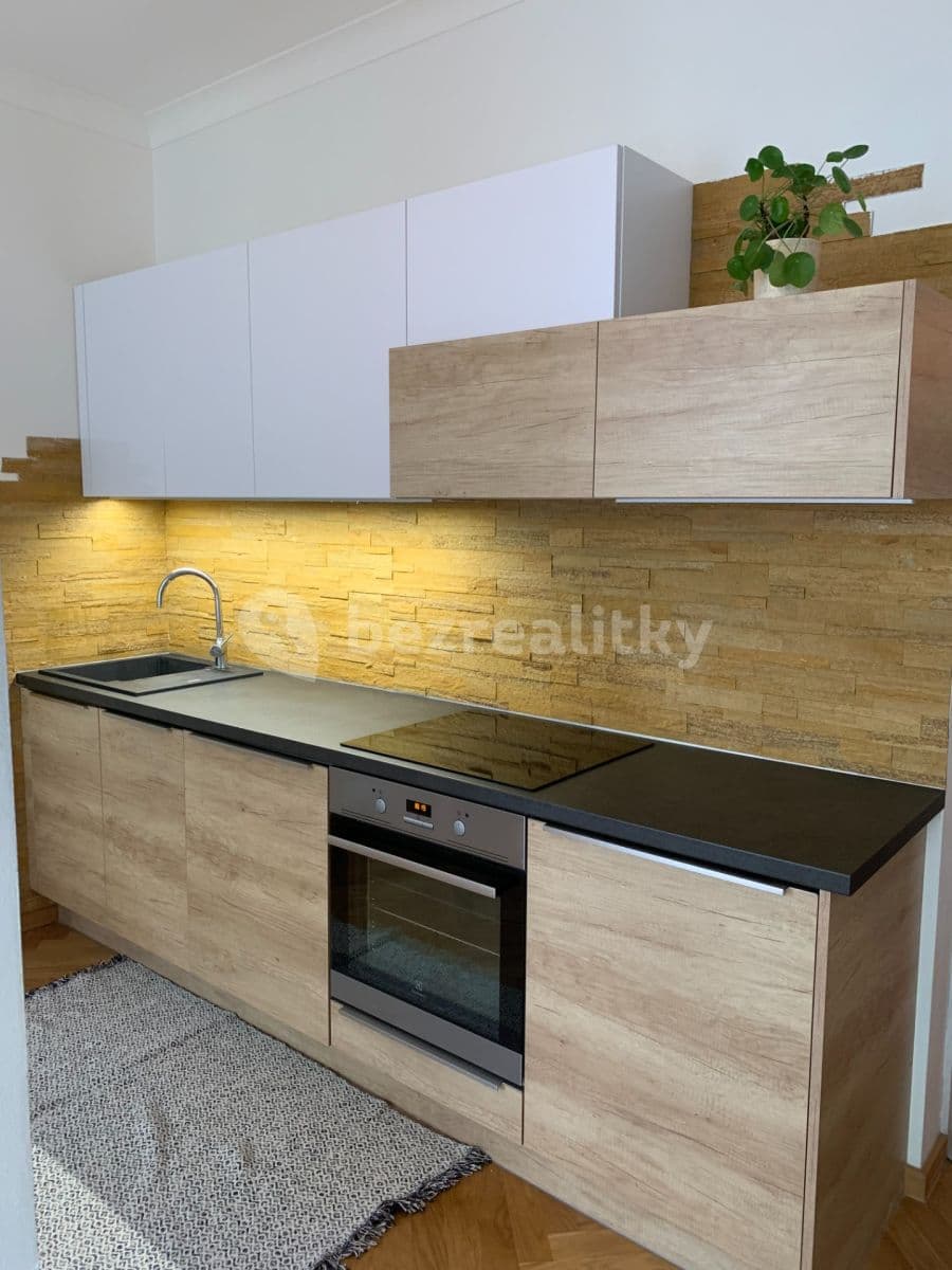 Studio flat to rent, 27 m², Černomořská, Prague, Prague Studio flat to rent, 27 m², Černomořská, Prague, Prague