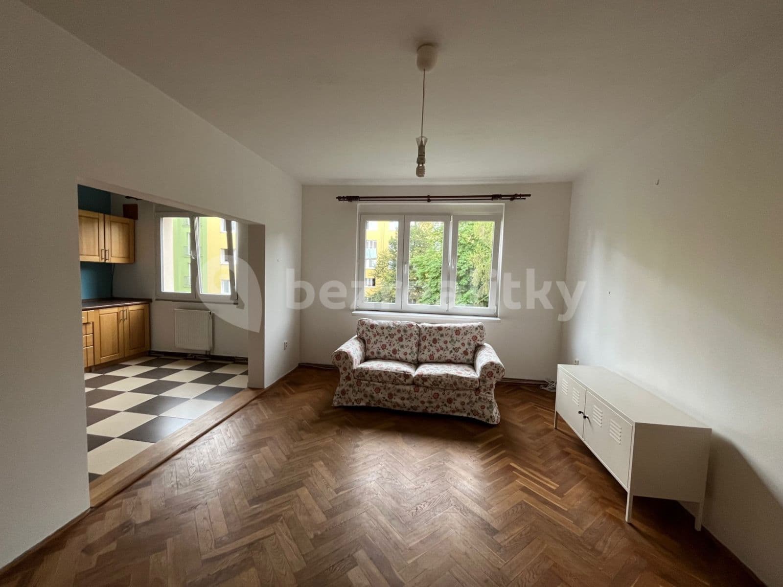 1 bedroom with open-plan kitchen flat to rent, 64 m², Krupská, Prague, Prague 1 bedroom with open-plan kitchen flat to rent, 64 m², Krupská, Prague, Prague