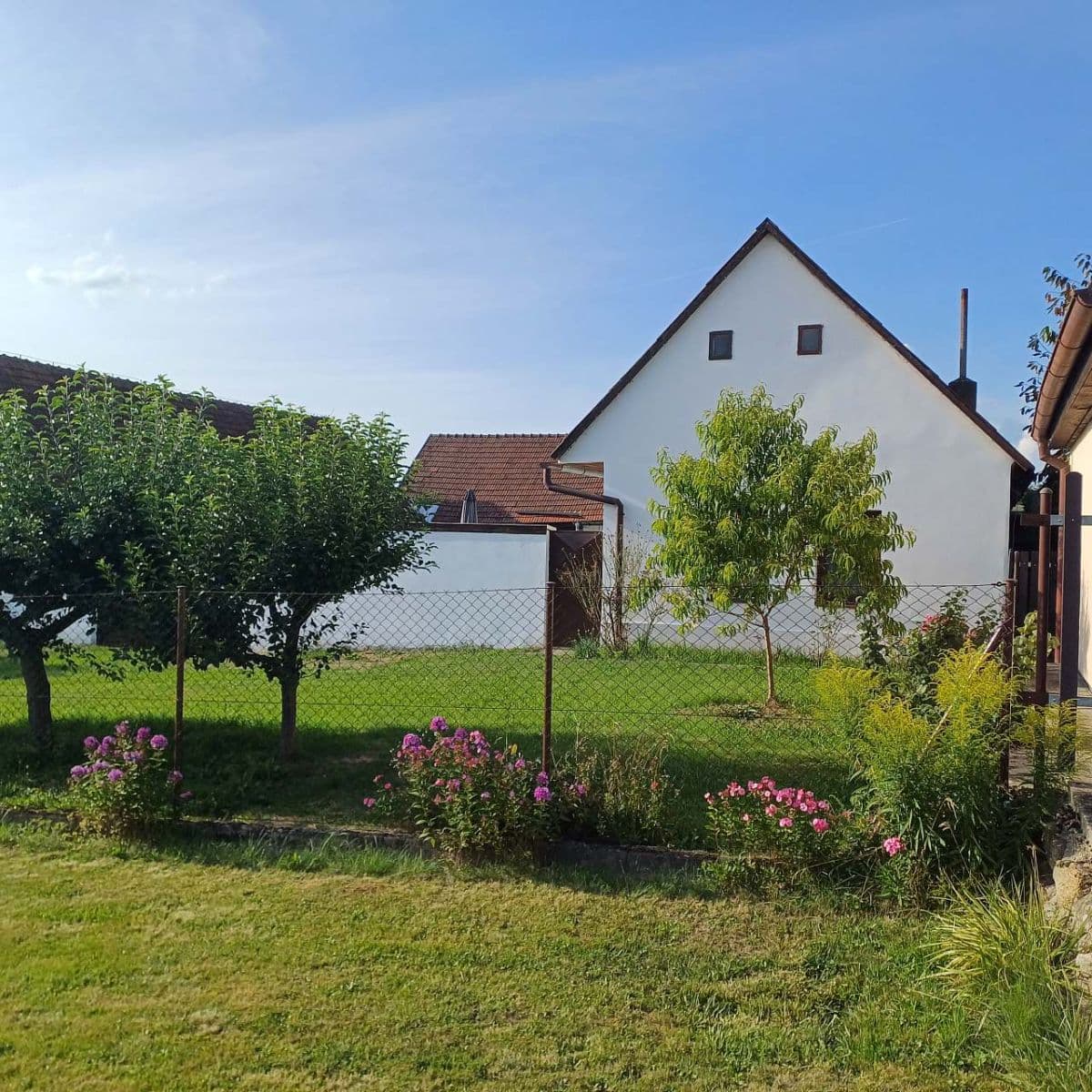 recreational property to rent, 0 m², Vícemil, Jihočeský Region recreational property to rent, 0 m², Vícemil, Jihočeský Region