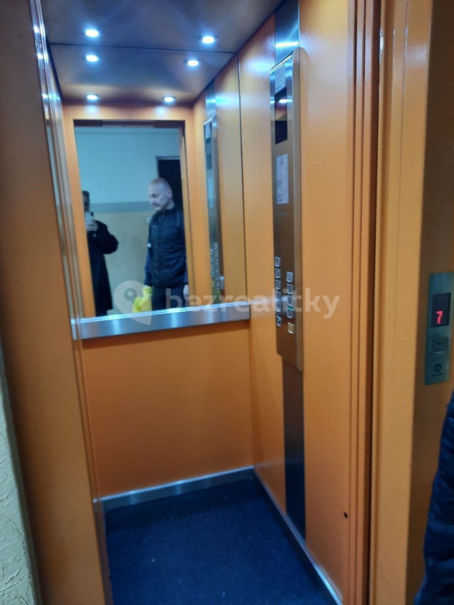 Studio flat to rent, 27 m², Dubrovnická, Prague, Prague Studio flat to rent, 27 m², Dubrovnická, Prague, Prague