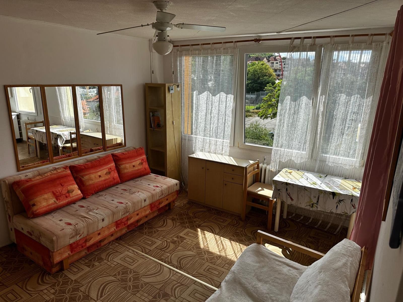Studio flat to rent, 27 m², Dubrovnická, Prague, Prague Studio flat to rent, 27 m², Dubrovnická, Prague, Prague
