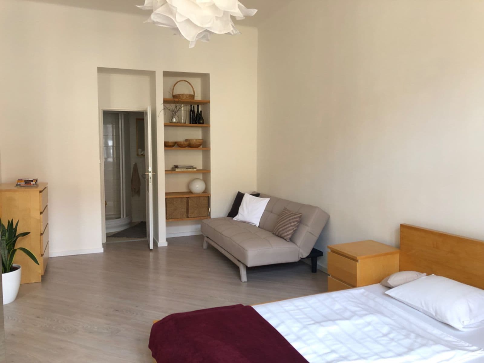 1 bedroom with open-plan kitchen flat to rent, 43 m², Na Bělidle, Prague, Prague 1 bedroom with open-plan kitchen flat to rent, 43 m², Na Bělidle, Prague, Prague
