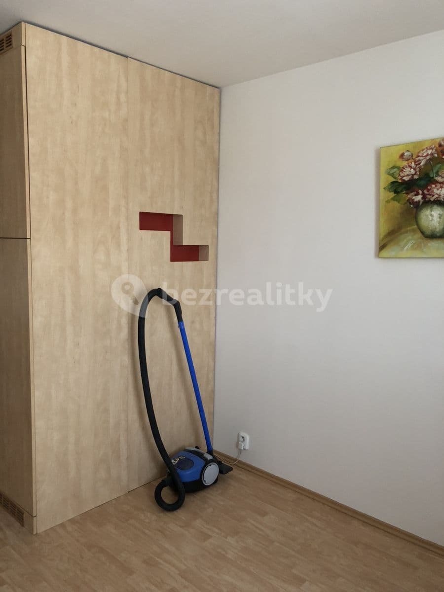 1 bedroom with open-plan kitchen flat to rent, 35 m², Brno, Jihomoravský Region 1 bedroom with open-plan kitchen flat to rent, 35 m², Brno, Jihomoravský Region