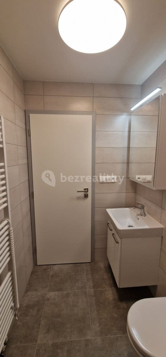 Studio flat to rent, 34 m², Boettingerova, Plzeň, Plzeňský Region Studio flat to rent, 34 m², Boettingerova, Plzeň, Plzeňský Region