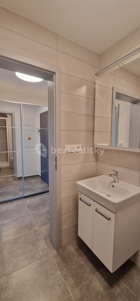 Studio flat to rent, 34 m², Boettingerova, Plzeň, Plzeňský Region Studio flat to rent, 34 m², Boettingerova, Plzeň, Plzeňský Region