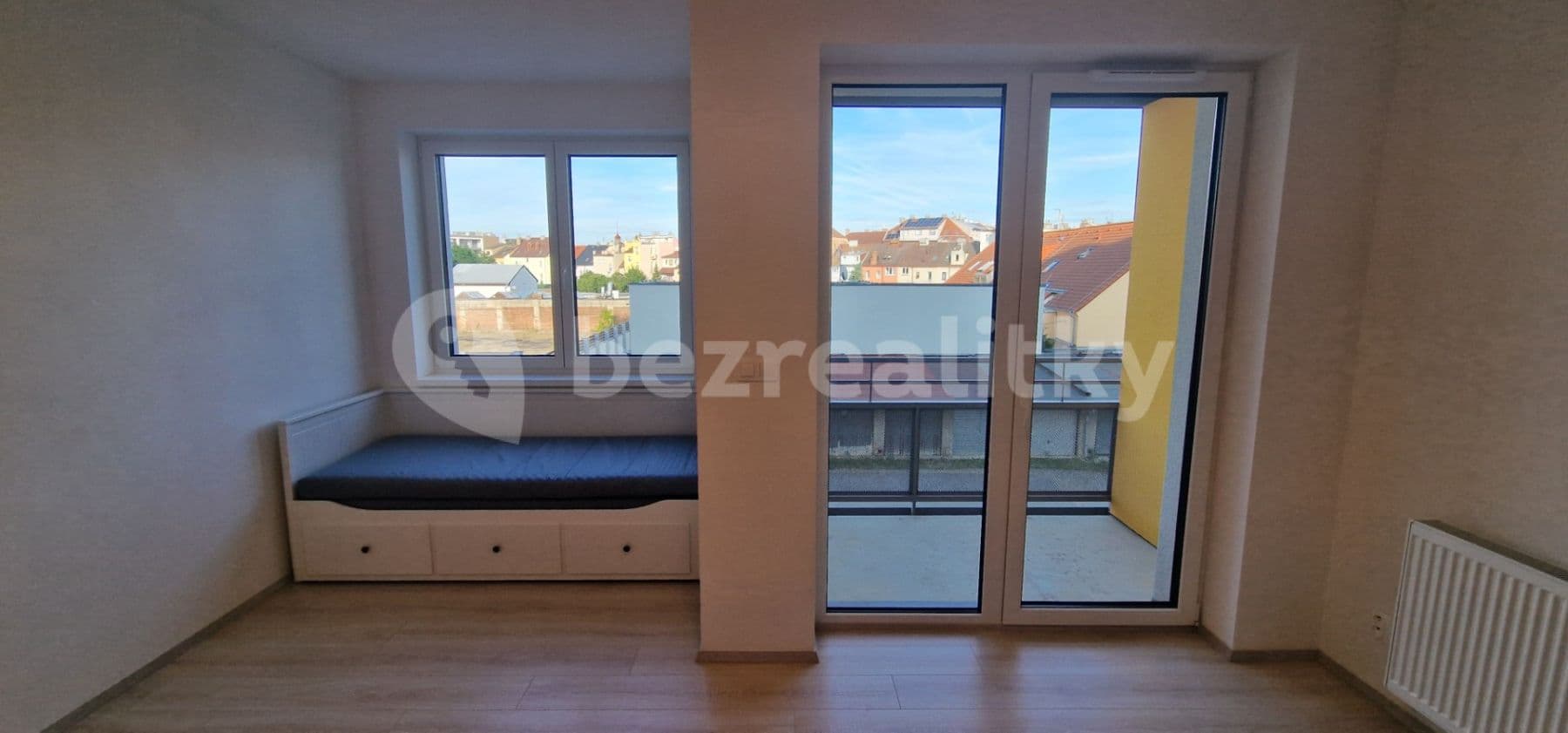 Studio flat to rent, 34 m², Boettingerova, Plzeň, Plzeňský Region Studio flat to rent, 34 m², Boettingerova, Plzeň, Plzeňský Region