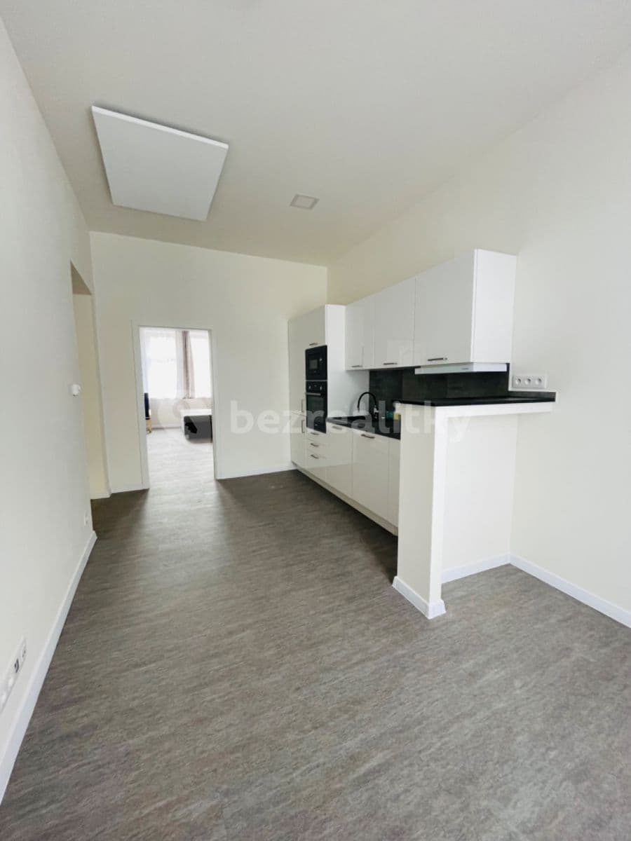 1 bedroom with open-plan kitchen flat to rent, 40 m², Na Laurové, Prague, Prague 1 bedroom with open-plan kitchen flat to rent, 40 m², Na Laurové, Prague, Prague